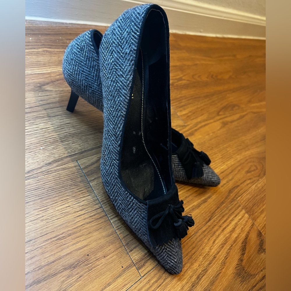 Ralph Lauren Womens Gray & Black Tassel Shoes Heels Pump US 8 - Picture 3 of 10